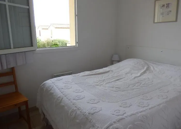 T4, Jardin, Piscine Collective, Parking * Narbonne-Plage